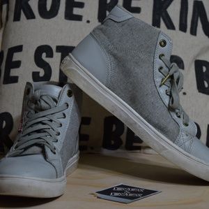 Levi high tops